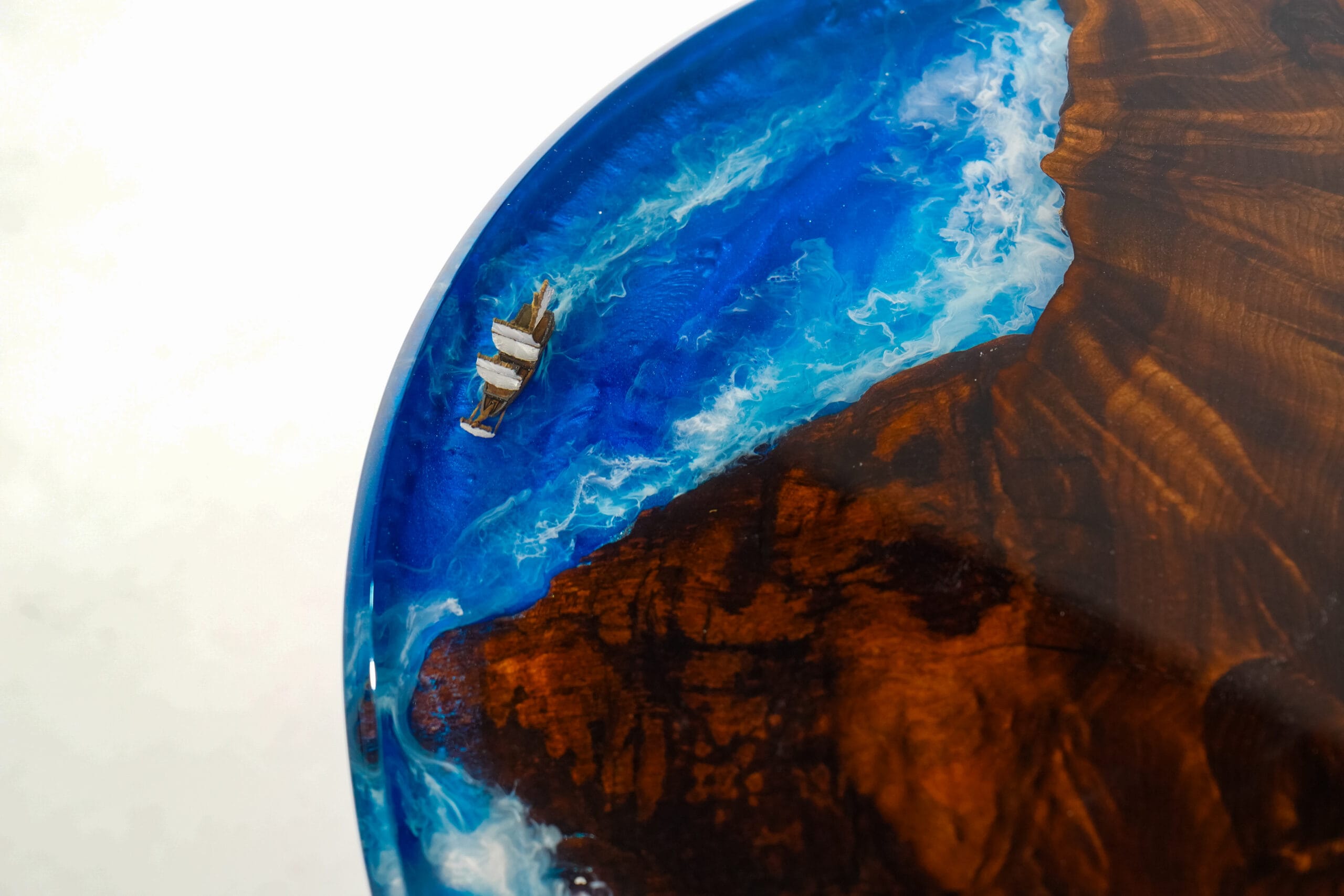 Masută de cafea din lemn radacina nuc & Epoxy - imagine 9