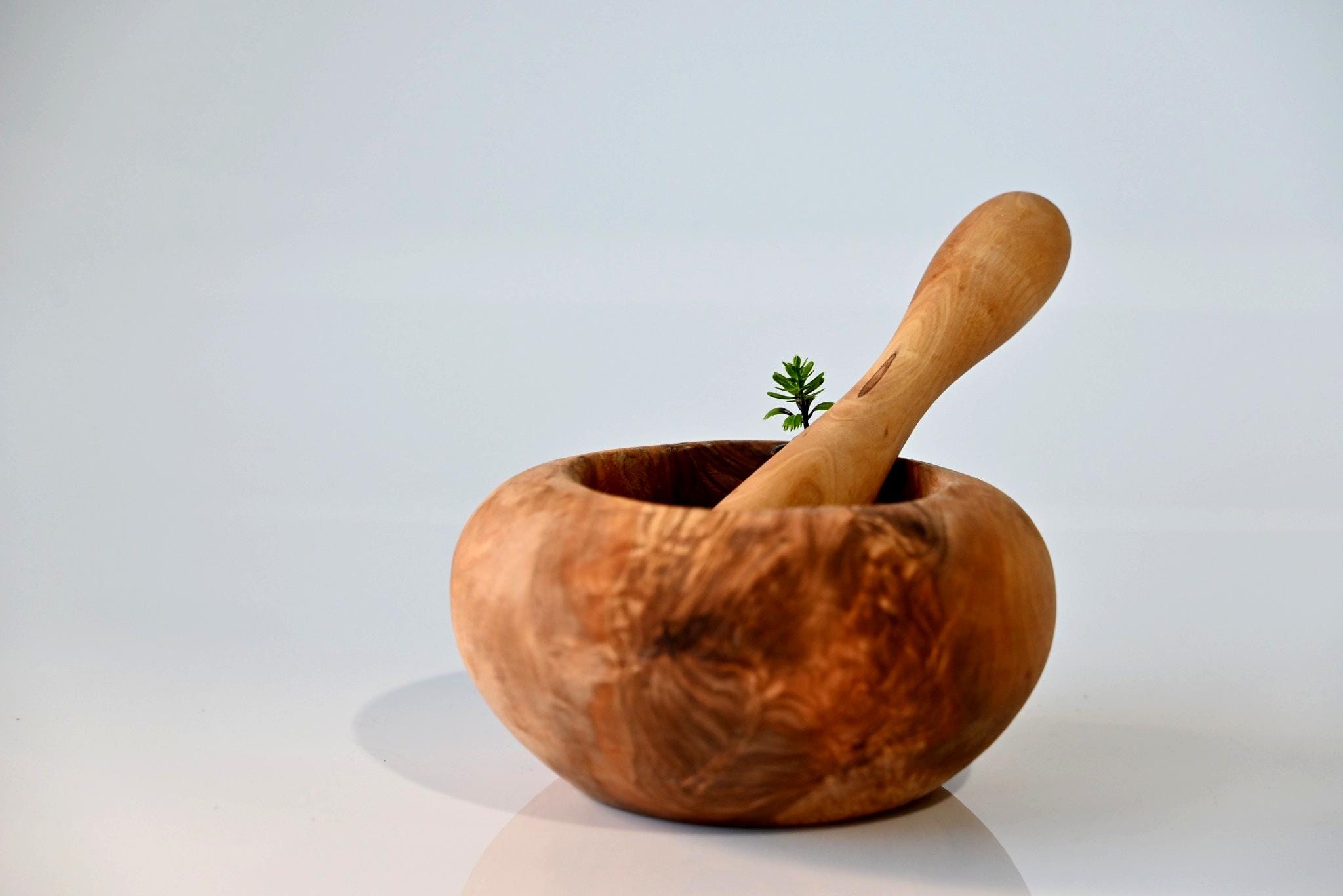 Mojar din lemn de măslin – 16 cm